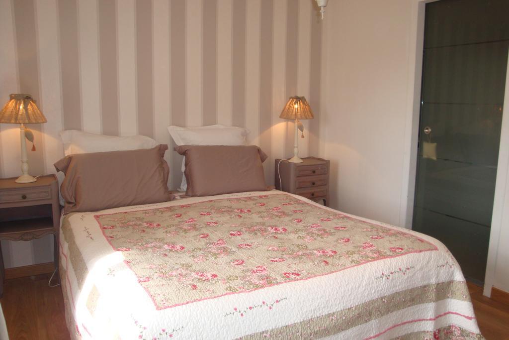 Bed and Breakfast Au Jardin D'Eloïse Tremereuc Exterior foto