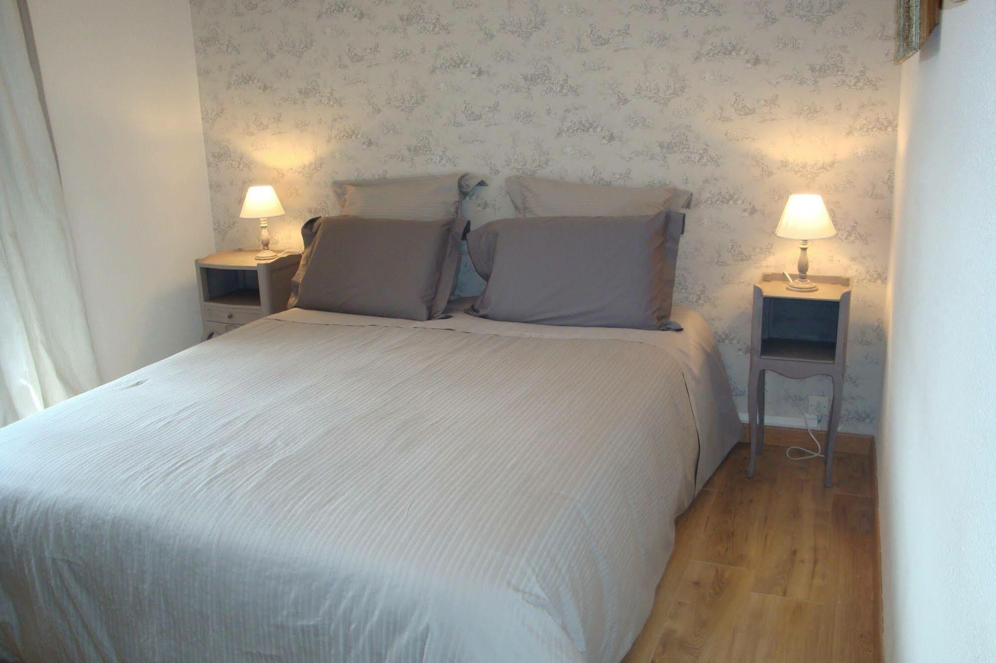 Bed and Breakfast Au Jardin D'Eloïse Tremereuc Exterior foto
